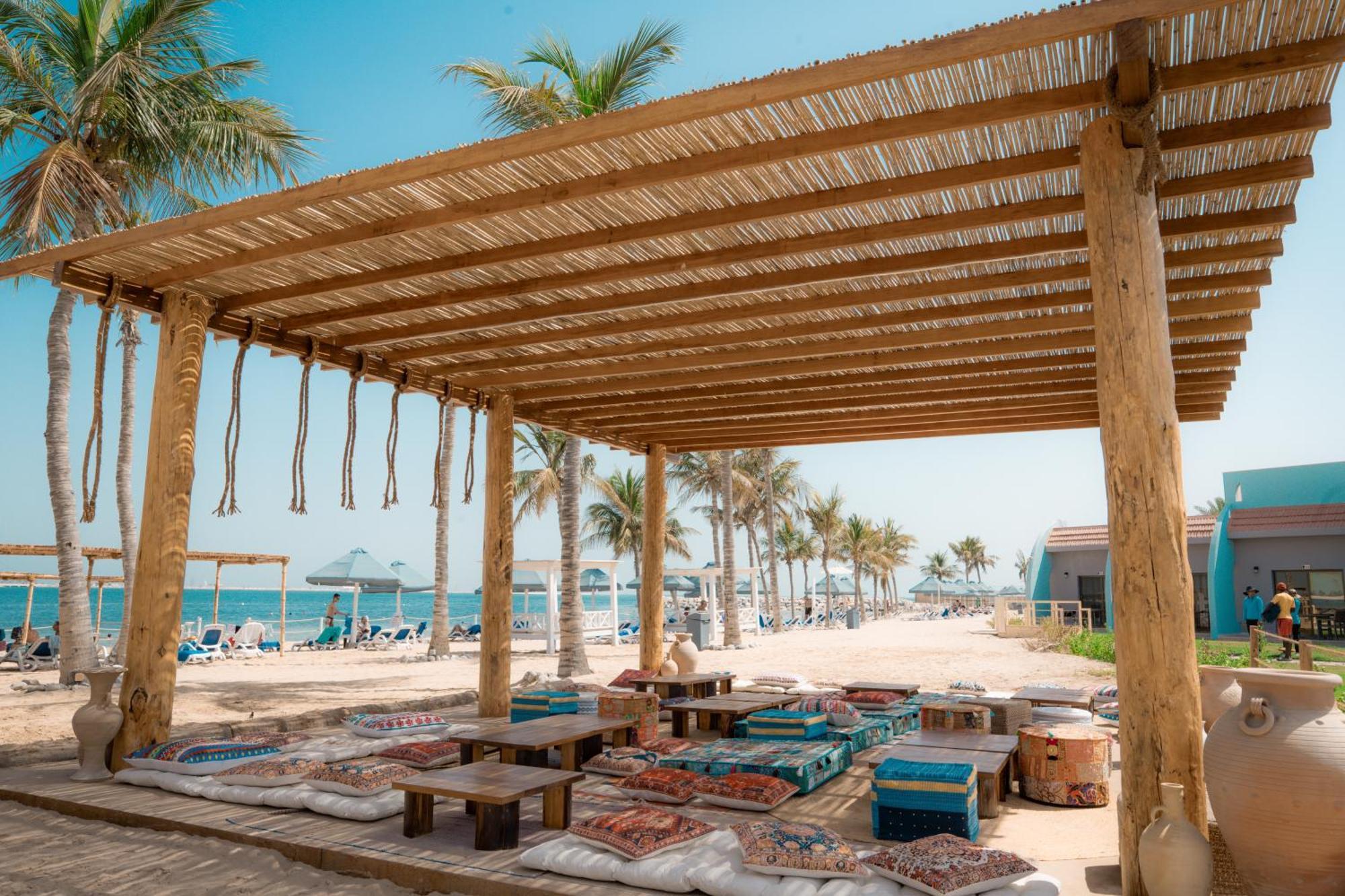 Bm Beach Resort Ras al-Khaimah Esterno foto